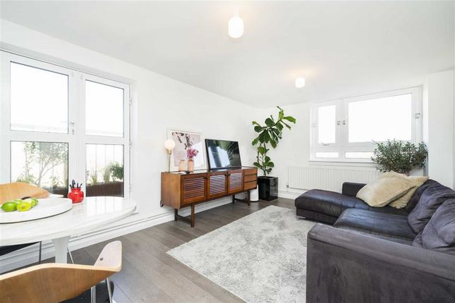 Thumbnail Bungalow to rent in Approach Road, London