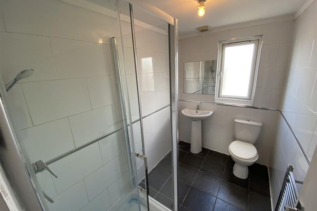 490 Manford Way, London photo 3