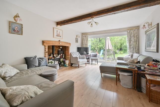 24, Wood End Road, Harpenden photo 4
