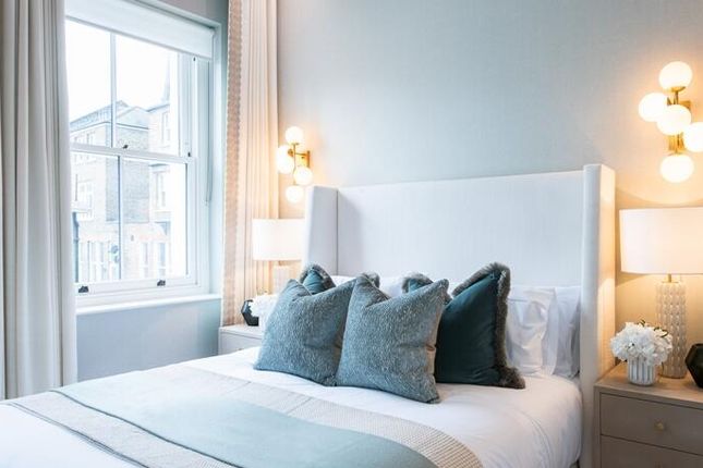 21-22 Prince Of Wales Terrace, Kensington, London, W8 photo 3