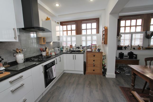 8 De Walden Mews , Meads Road, Eastbourne photo 3