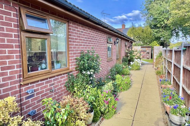 Detached bungalow for sale in Marlow Road, Leicester, Leicestershire.