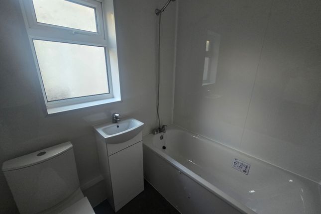 58, Norbury Road, Thornton Heath photo 5