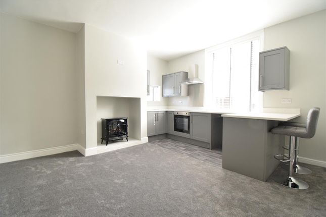 13, Victoria Terrace, Wakefield photo 4