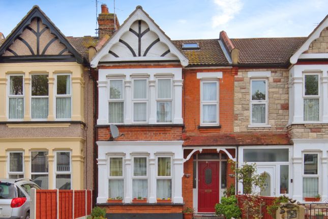 Terraced house for sale in Lovelace Gardens, Southend-On-Sea, Essex