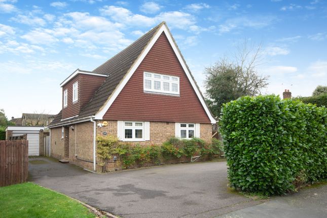 Thumbnail Detached house for sale in Chessfield Park, Little Chalfont, Amersham