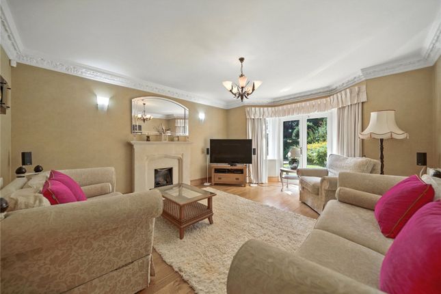 21, Quarry Dene, Leeds photo 2