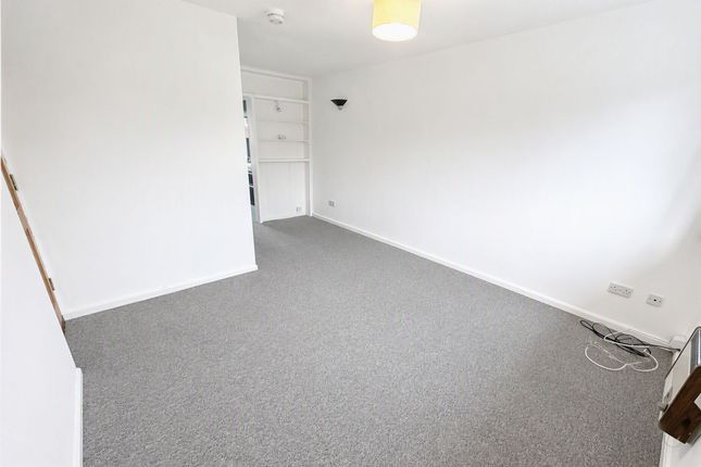 65 Overbrook Road, Gloucester photo 4