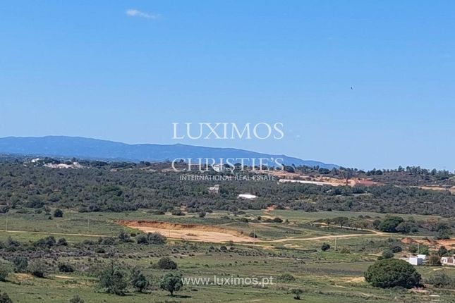 Villa for sale in Tunes, Portugal