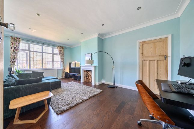 Flat 5 Foxgrove House,, Foxgrove Road, Beckenham photo 2