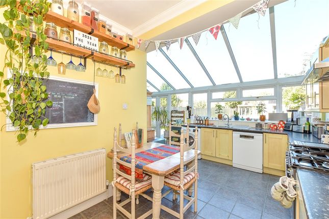 Southleigh Road, Emsworth photo 4