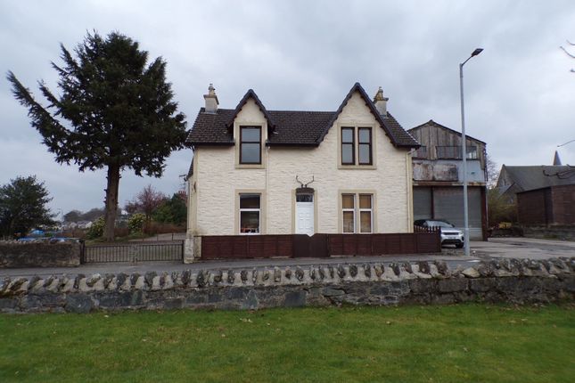 Flat to rent in Rankins Brae, Sandbank, Dunoon, Argyll And Bute PA23