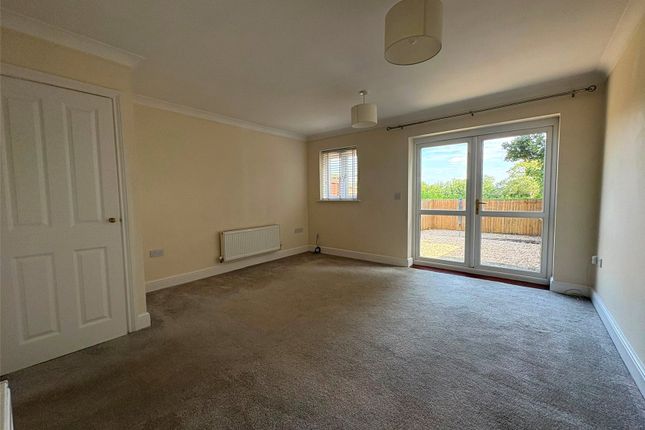 9, Arkell Gardens, Carterton photo 4