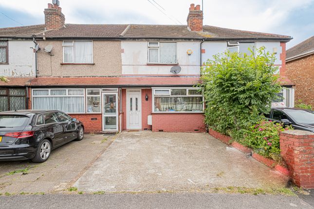 Terraced house for sale in Lansbury Drive, Hayes