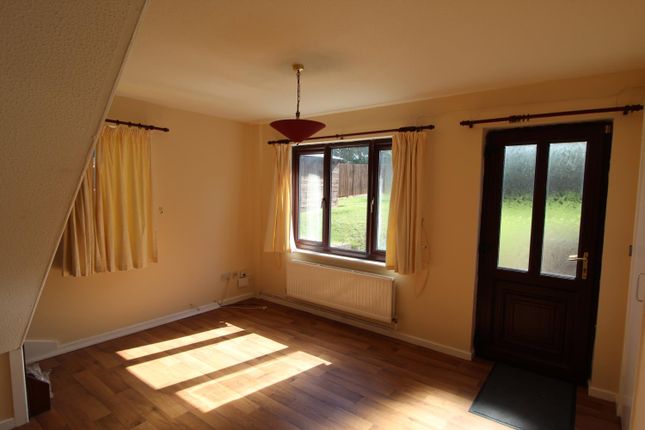 15, Blatherwick Court, Milton Keynes photo 3