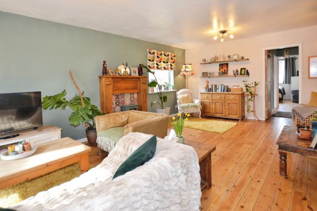 Hadfield, Newark Road, Southwell photo 4