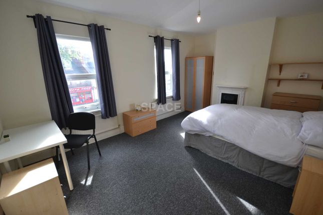 Thumbnail Room to rent in Basingstoke Road, Reading, Berkshire, 0Et.