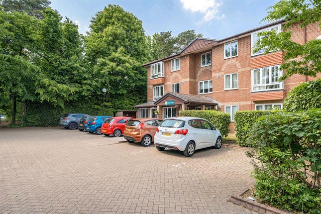 Property for sale in New Road, Crowthorne, Berkshire