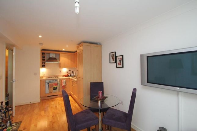 10, Maybury Mews, Woking photo 5