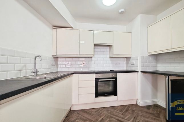 Flat 3, COLCHESTER photo 3