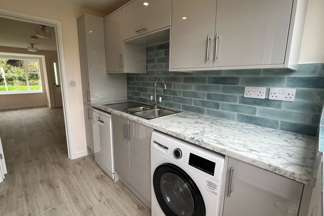Flat to rent in Chesford Grove, Stratford-Upon-Avon