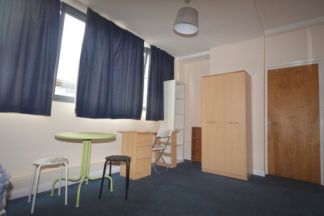 Studio to rent in |Ref: R152043|, Salisbury Street, Southampton