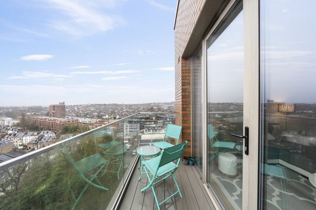 Flat for sale in Heritage Lane, West Hampstead