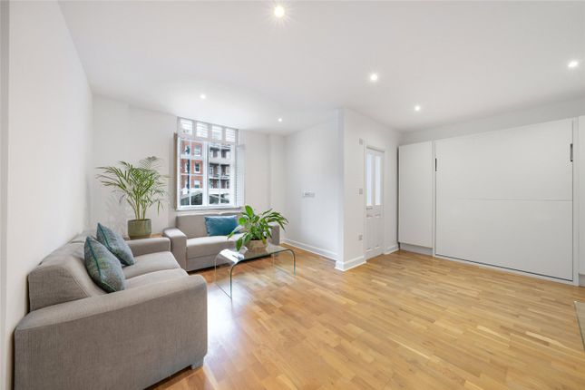 Studio flat on 20, Mortimer Court, St John's Wood, £300,000
