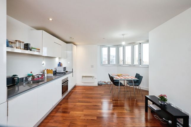 Apartment 403, Metropolitan House, 1, Hagley Road, West Midlands photo 4