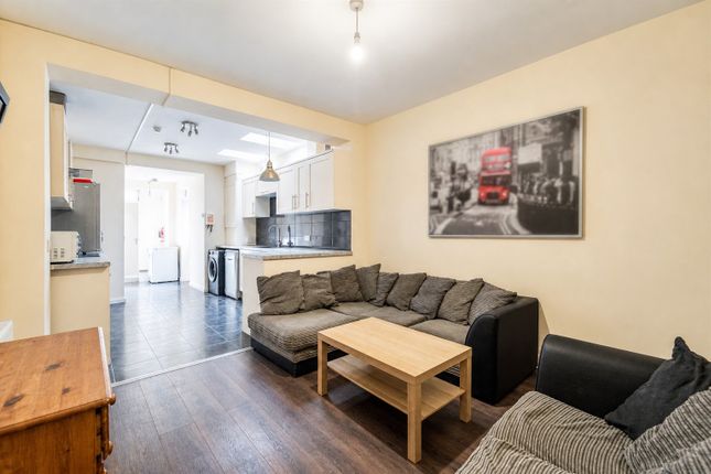HEELEY ROAD, BIRMINGHAM photo 3