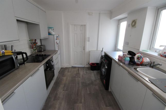 Margaret Street, Bargoed photo 3
