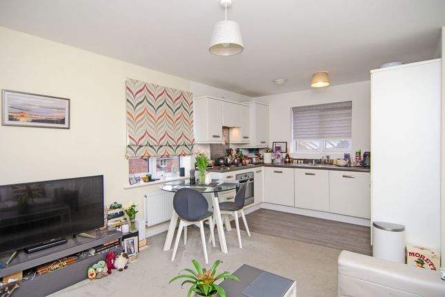 39 Arnhem House, Collis Close, Burntwood photo 2