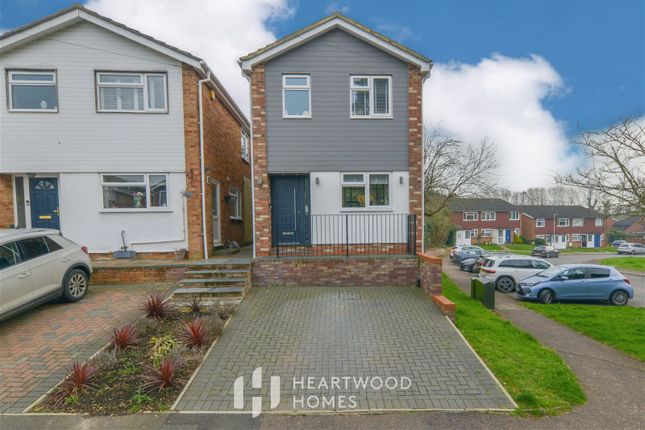 Thumbnail Detached house for sale in Tennyson Road, St. Albans