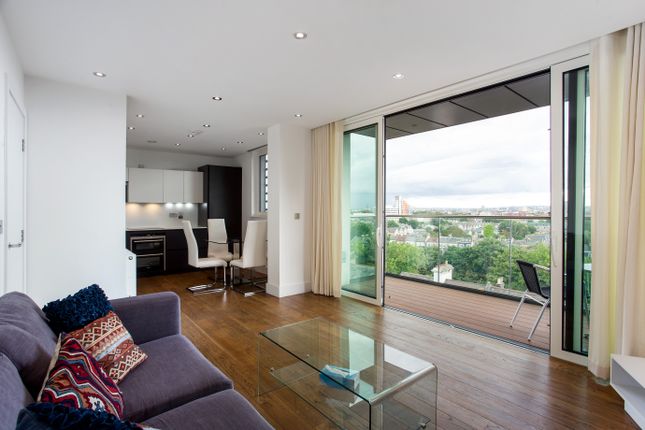 Flat 41, Rainsborough House, 5, Stamford Square, London photo 3