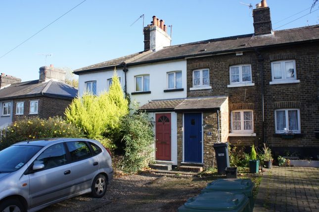 Thumbnail Terraced house to rent in Redstone Hill, Redhill