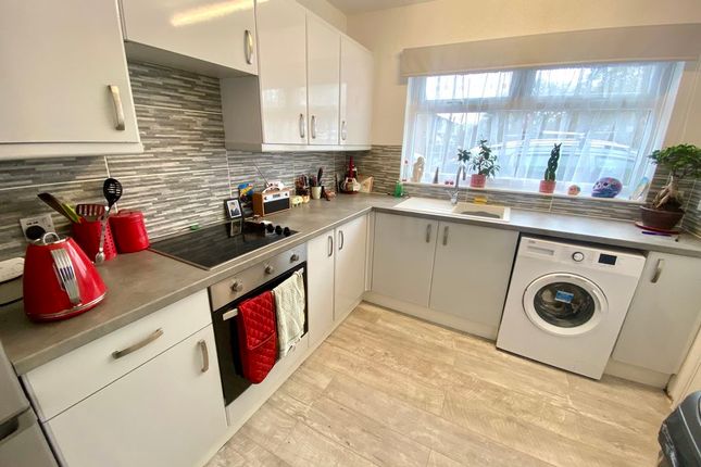 44, Trafalgar Court, Fareham photo 4