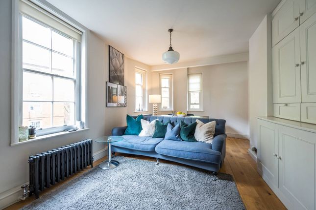 Flat for sale in Sandford House, Arnold Circus, Shoreditch, London