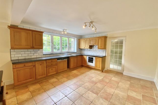 Whitegates House, Stock Lane, Whaddon photo 4