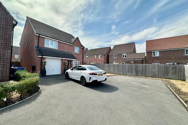 12, Russet Close, Doncaster photo 4