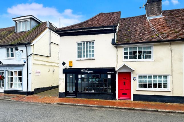 1-bed flat on 74a, HIgh Street, Great Missenden, £220,000