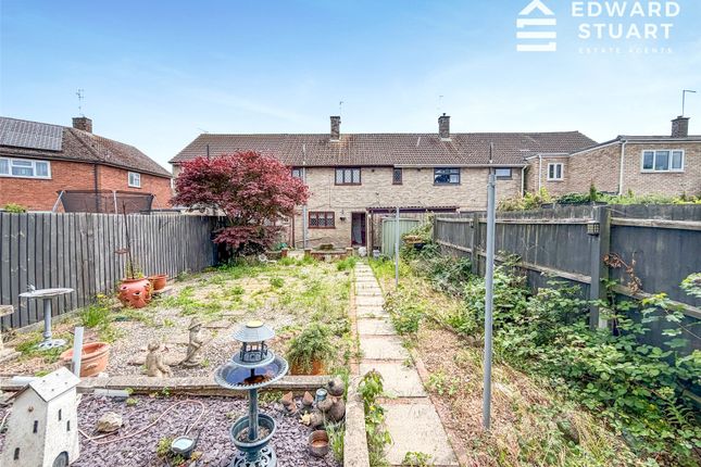 32, Swale Avenue, Cambridgeshire photo 3