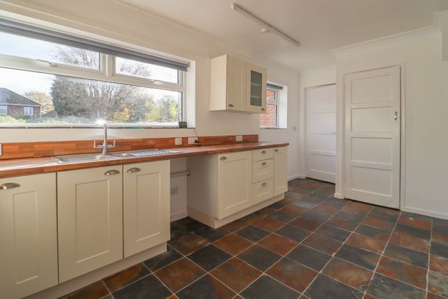 10, Thoresby Avenue, King's Lynn photo 4