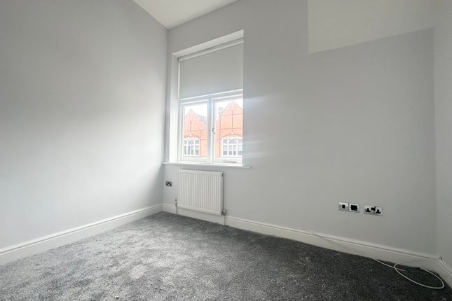 Flat to rent in Station Road West (He061), Oxted