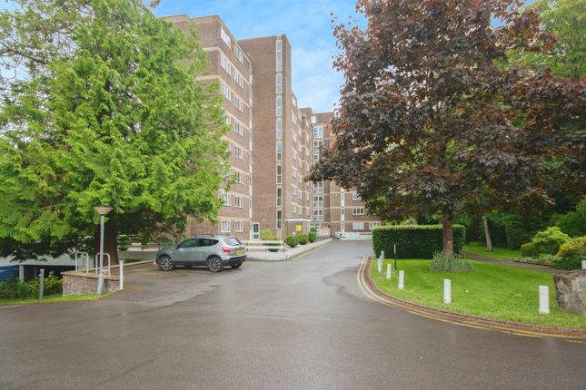 Thumbnail Flat for sale in Branksome Wood Road, Bournemouth