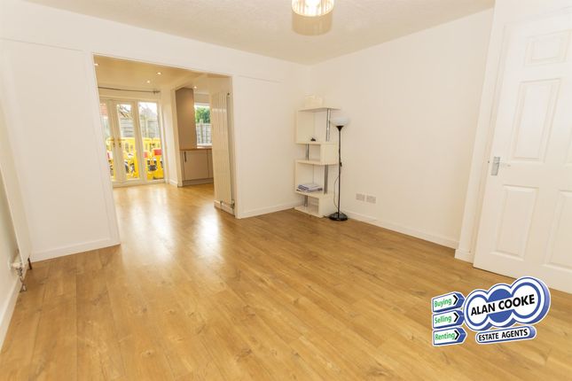 64, Primley Park Drive, Leeds photo 3