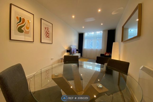 Flat, The Atrium Morledge Street, Leicester photo 3