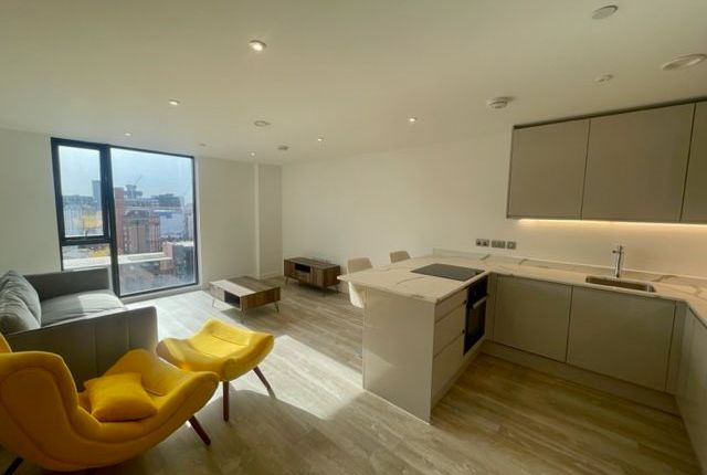 Flat to rent in Fifty5Ive Building, Queen Way, Salford