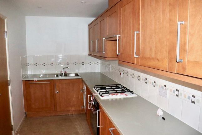 Flat 34, Lampson Court, Copthorne Common Road, Crawley photo 3