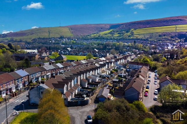 126, High Street, Caerphilly photo 4