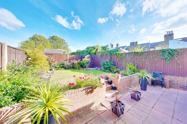 106, Brantwood Way, Orpington photo 4